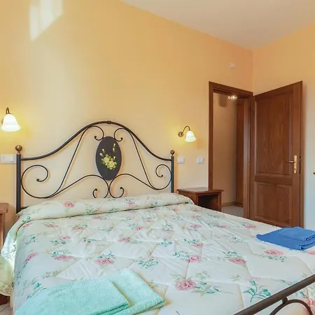 Alloro Apartment